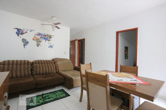 Sala de apartamento para alugar com 3 quartos, 72m² em Tijuca, Rio de Janeiro