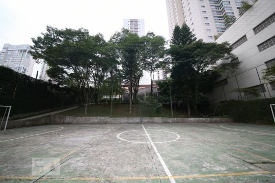 Quadra  de apartamento à venda com 2 quartos, 72m² em Parque Colonial, São Paulo