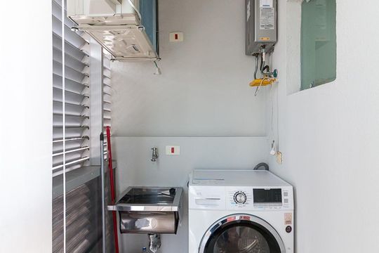 Área de serviço de kitnet/studio para alugar com 1 quarto, 38m² em Vila Augusta, Guarulhos
