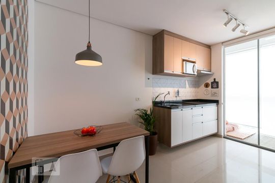 Quarto de kitnet/studio para alugar com 1 quarto, 38m² em Vila Augusta, Guarulhos