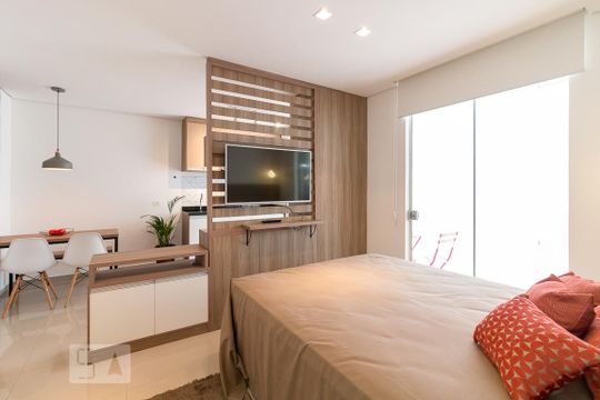 Quarto de kitnet/studio para alugar com 1 quarto, 38m² em Vila Augusta, Guarulhos