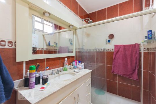 Banheiro de apartamento à venda com 3 quartos, 82m² em Grajaú, Rio de Janeiro