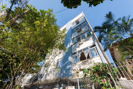 Fachada de apartamento à venda com 3 quartos, 82m² em Grajaú, Rio de Janeiro