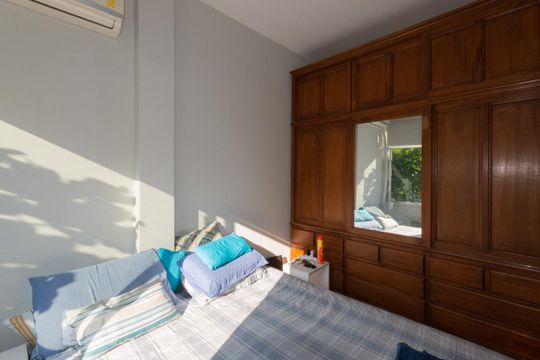 Quarto 2 de apartamento à venda com 3 quartos, 82m² em Grajaú, Rio de Janeiro