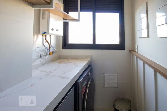 Area de serviço de kitnet/studio para alugar com 1 quarto, 40m² em Saco dos Limões, Florianópolis