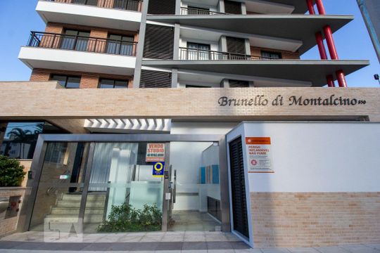 Fachada do condomínio de kitnet/studio para alugar com 1 quarto, 40m² em Saco dos Limões, Florianópolis