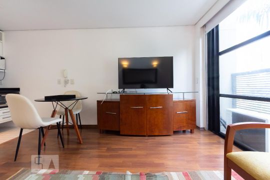 Sala/Cozinha de apartamento para alugar com 1 quarto, 44m² em Vila Nova Conceição, São Paulo