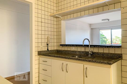 Cozinha de apartamento à venda com 2 quartos, 85m² em Jardim Carlos Gomes, Campinas