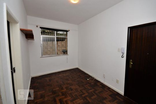 Sala de apartamento para alugar com 1 quarto, 29m² em Botafogo, Rio de Janeiro