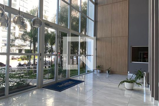 Hall de entrada de apartamento à venda com 1 quarto, 53m² em Alphaville Empresarial, Barueri