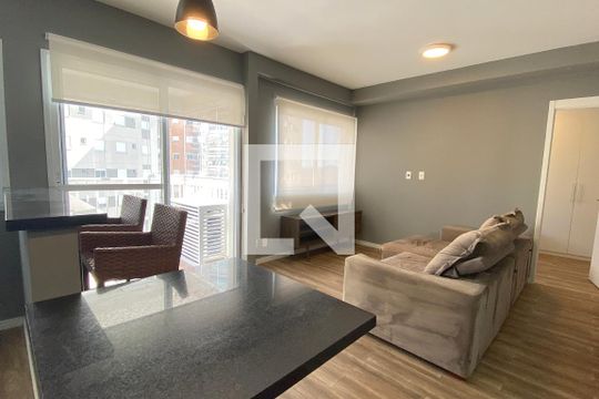 Apartamento à venda com 1 quarto, 53m² em Alphaville Empresarial, Barueri