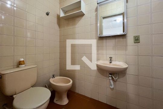 Banheiro de kitnet/studio à venda com 1 quarto, 30m² em Campos Elíseos, São Paulo
