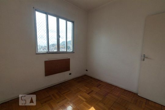 Quarto 2 de apartamento para alugar com 2 quartos, 54m² em Madureira, Rio de Janeiro