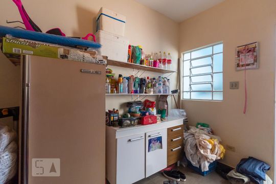 Quarto de serviço de casa à venda com 2 quartos, 108m² em Jardim Jaú (zona Leste), São Paulo