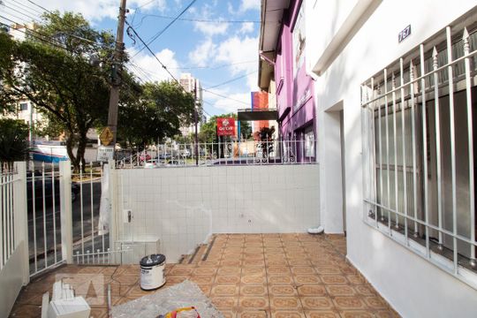 Entrada de casa para alugar com 2 quartos, 145m² em Vila Clementino, São Paulo