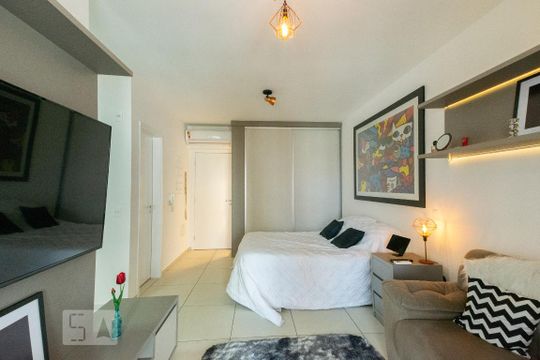 Sala e Quarto de apartamento à venda com 1 quarto, 37m² em Moema, São Paulo