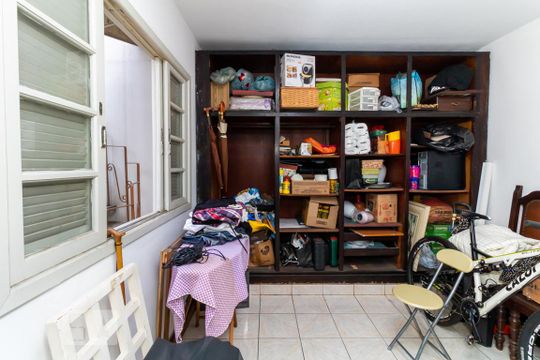 Quarto de Serviço de casa à venda com 5 quartos, 310m² em Vila Nilo, São Paulo