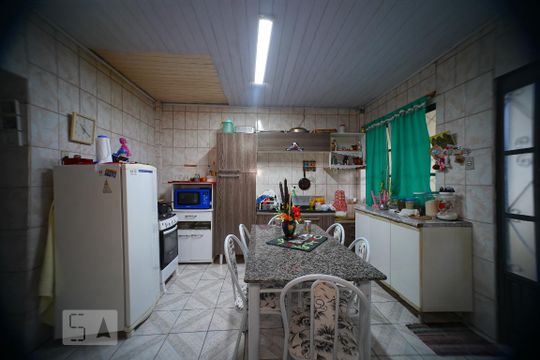 Cozinha de casa para alugar com 3 quartos, 200m² em Harmonia, Canoas