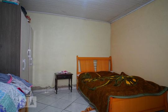 Quarto 1 de casa para alugar com 3 quartos, 200m² em Harmonia, Canoas