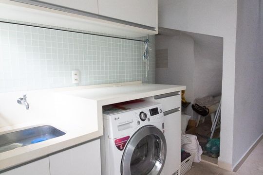Area de serviço de casa à venda com 4 quartos, 400m² em Santana, São Paulo