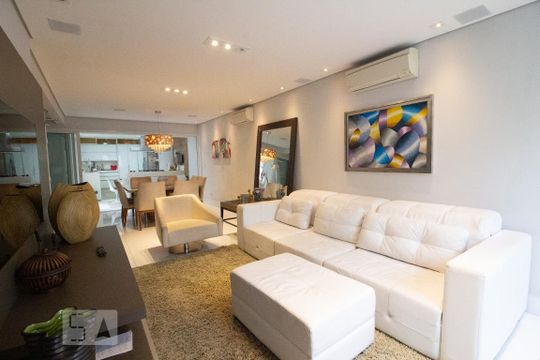 Casa à venda com 4 quartos, 400m² em Santana, São Paulo