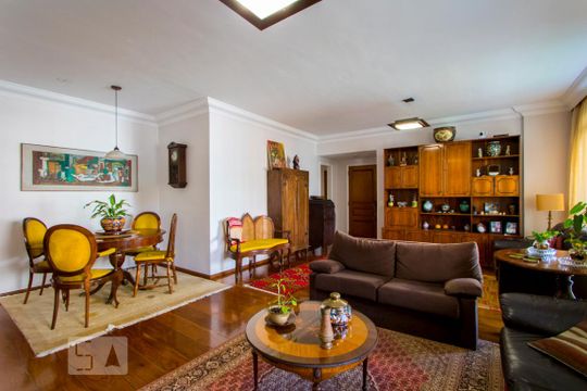 Sala de apartamento à venda com 4 quartos, 180m² em Vila Bastos, Santo André