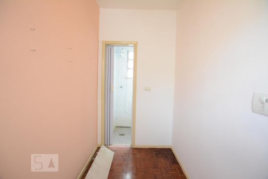 Quarto de Serviço de apartamento para alugar com 3 quartos, 100m² em Penha Circular, Rio de Janeiro