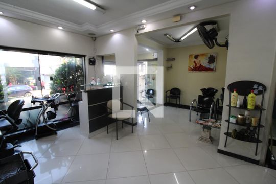 Sala de casa à venda com 3 quartos, 240m² em Vila Gustavo, São Paulo