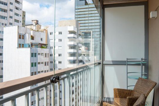 Varanda de kitnet/studio à venda com 1 quarto, 30m² em República, São Paulo