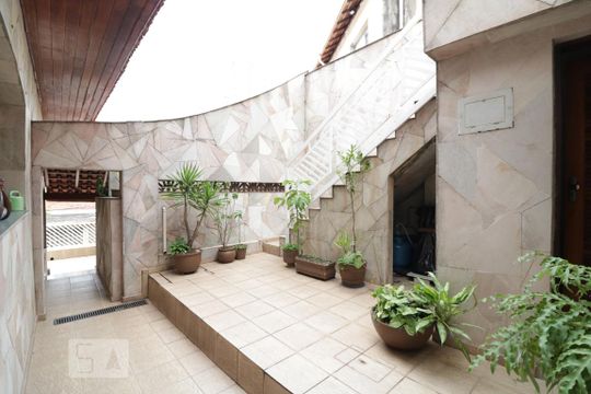 Quintal de casa à venda com 7 quartos, 375m² em Mooca, São Paulo