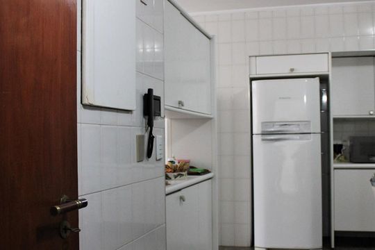 Cozinha de casa à venda com 5 quartos, 500m² em Alto da Lapa, São Paulo
