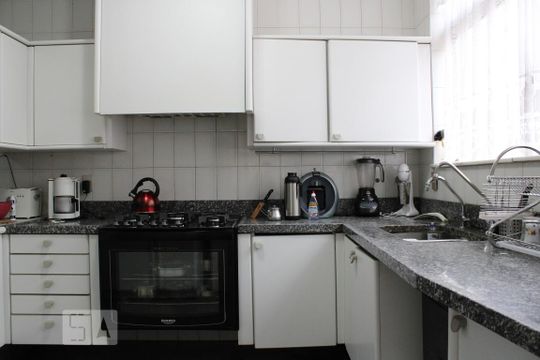 Cozinha de casa à venda com 5 quartos, 500m² em Alto da Lapa, São Paulo