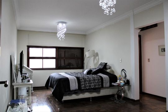 Suíte Master de casa à venda com 5 quartos, 500m² em Alto da Lapa, São Paulo