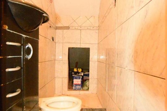 Banheiro da Suíte 3 de casa para alugar com 4 quartos, 113m² em Jardim América, Rio de Janeiro