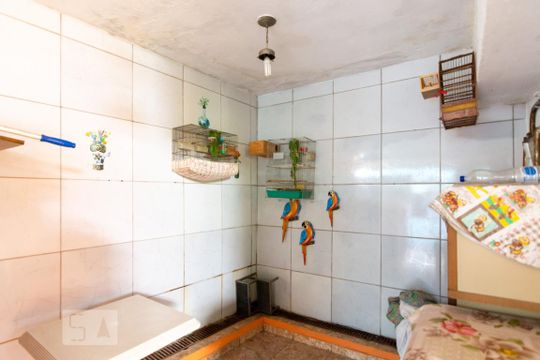 Área de Serviço de casa à venda com 2 quartos, 120m² em Santa Maria, Santo André