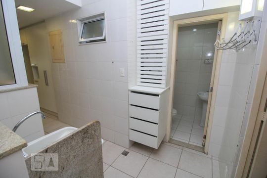 Área de Serviço de apartamento para alugar com 3 quartos, 151m² em Flamengo, Rio de Janeiro