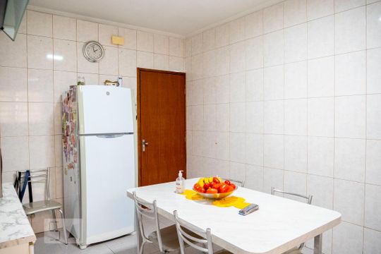 Cozinha de casa à venda com 2 quartos, 102m² em Vila Moraes, São Paulo