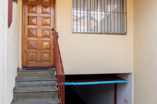 Fachada de casa à venda com 2 quartos, 102m² em Vila Moraes, São Paulo