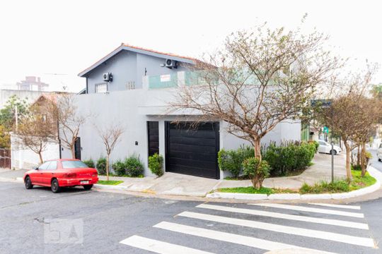 Fachada de casa à venda com 4 quartos, 230m² em Vila Mariana, São Paulo
