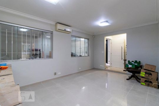 Casa à venda com 4 quartos, 230m² em Vila Mariana, São Paulo