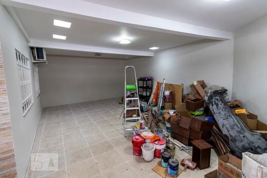 Garagem de casa à venda com 4 quartos, 230m² em Vila Mariana, São Paulo