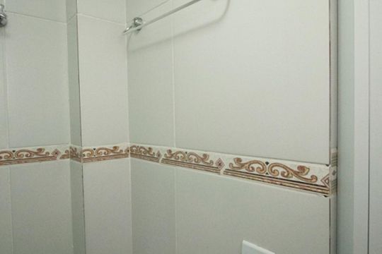 Banheiro de kitnet/studio para alugar com 1 quarto, 15m² em Planalto Paulista, São Paulo