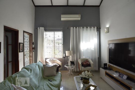 Sala de casa à venda com 5 quartos, 444m² em Anil, Rio de Janeiro