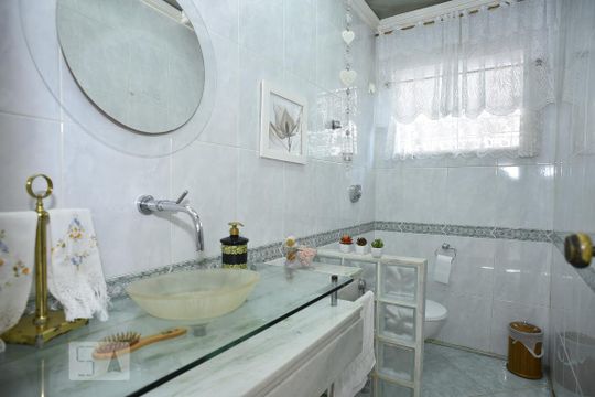Lavabo de casa à venda com 5 quartos, 444m² em Anil, Rio de Janeiro