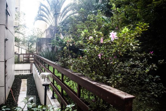 Área comum de apartamento à venda com 4 quartos, 263m² em Higienópolis, São Paulo