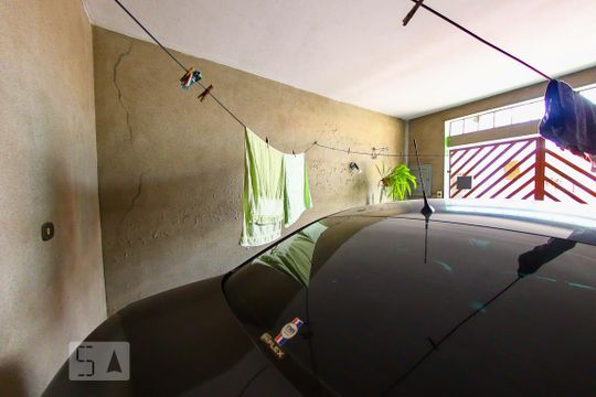 Garagem de casa à venda com 3 quartos, 140m² em Parque Edu Chaves, São Paulo