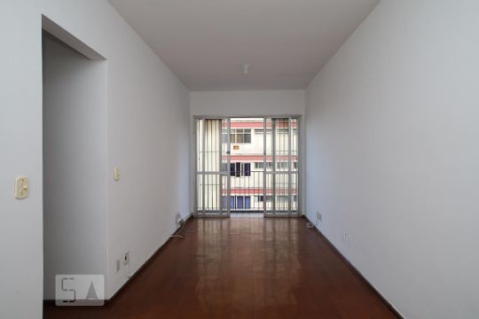 Sala de apartamento à venda com 2 quartos, 60m² em Estácio, Rio de Janeiro