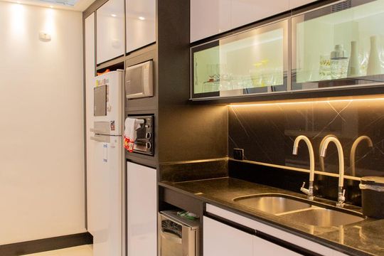 Cozinha de casa à venda com 3 quartos, 245m² em Parque João Ramalho, Santo André