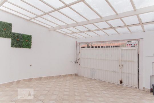 Garagem de casa à venda com 3 quartos, 245m² em Parque João Ramalho, Santo André