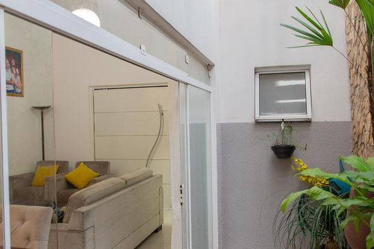 Varanda de casa à venda com 3 quartos, 245m² em Parque João Ramalho, Santo André